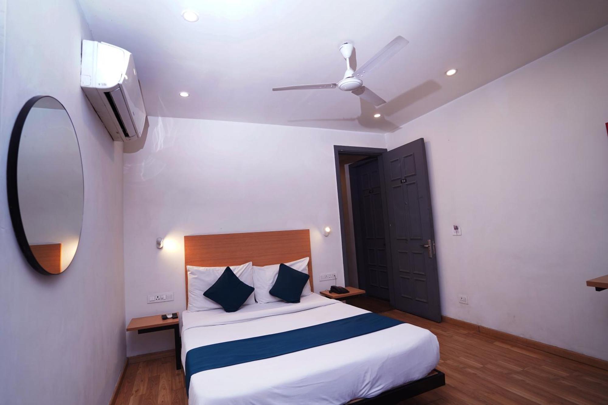 Hotel Mira Residency- Outer Ring Road, Paschim Vihar Delhi  Extérieur photo