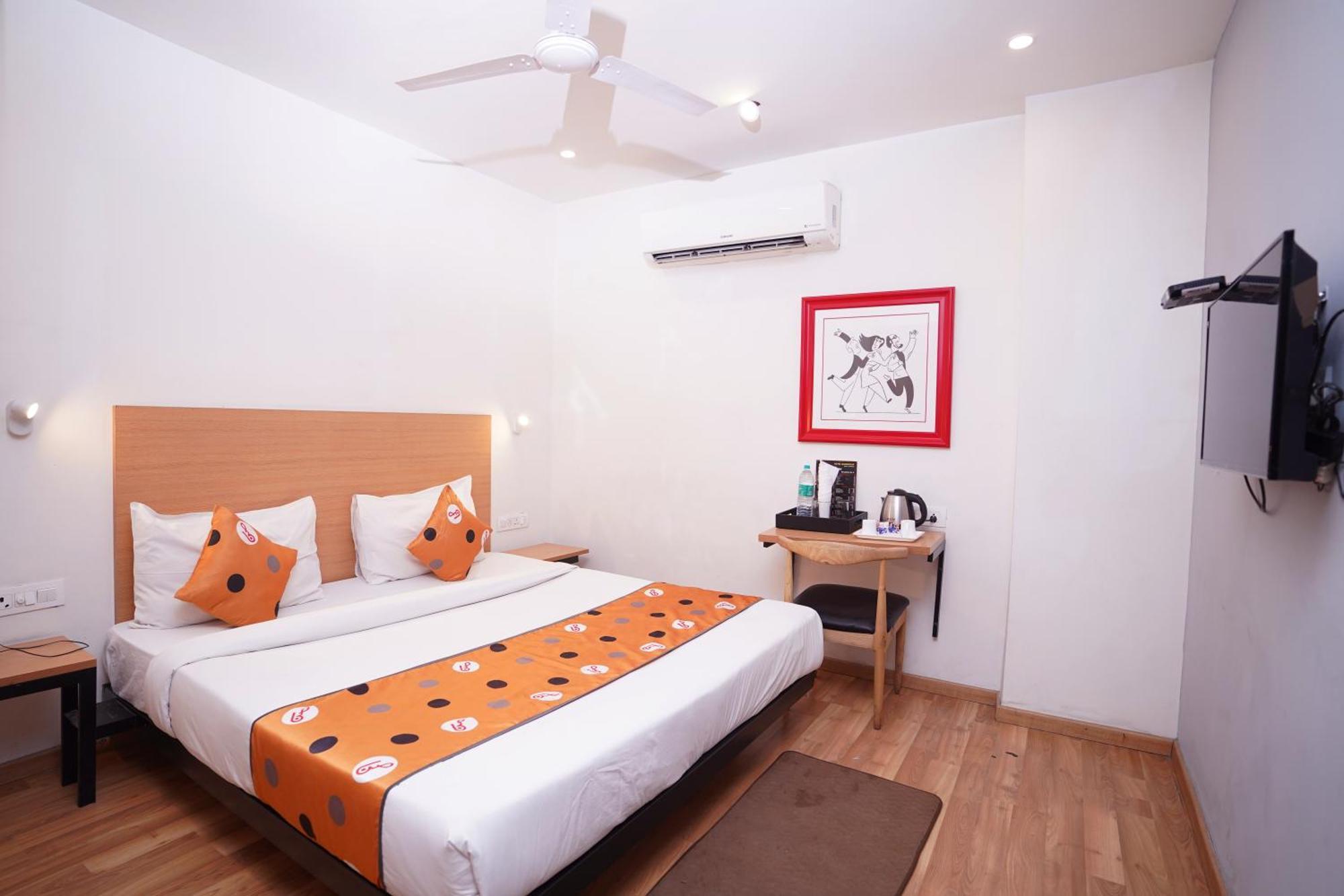 Hotel Mira Residency- Outer Ring Road, Paschim Vihar Delhi  Extérieur photo